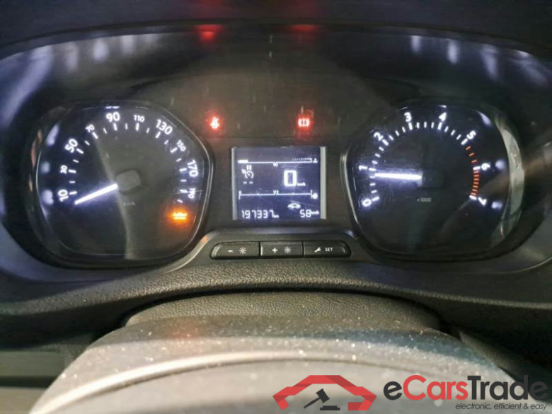 TOYOTA PROACE / 2016 / 5P / FURGONE 2.0D 122CV SeSMT L1 D 14Q ACTIVE #4