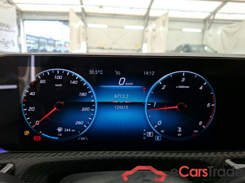 MERCEDES-BENZ Classe A Berline / 2018 / 4P / Berline A 200 d Business Line 8G-DCT #6