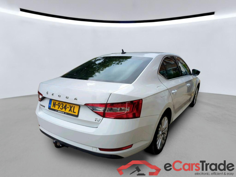 SKODA Superb 115 kW #5