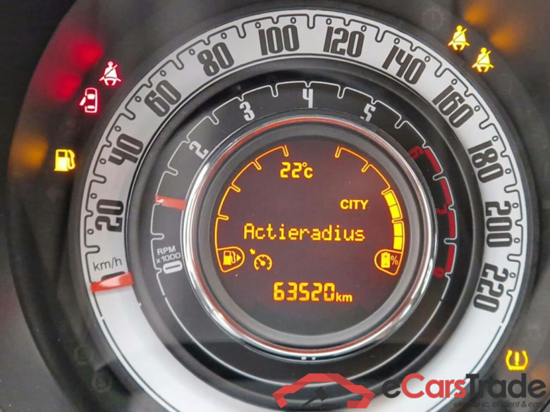 FIAT 500 1.0 Hybrid Club #6
