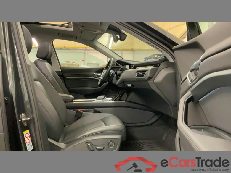 AUDI e-tron 71 kWh 50 Quattro Advanced #6
