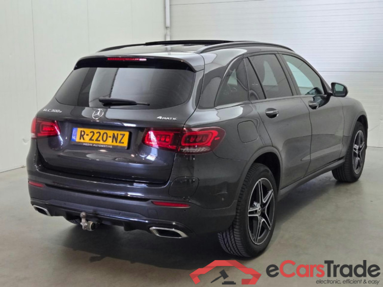 MERCEDES-BENZ GLC-Klasse 300e 4MATIC Premium #4