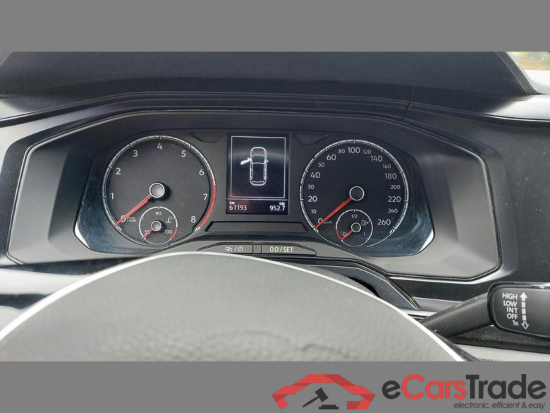 VOLKSWAGEN Polo 1.0i Trendline #3