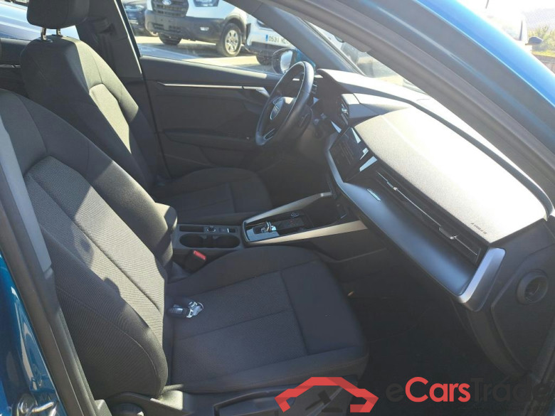 AUDI A3 / 2020 / 5P / berlina con portón Sportback Advanced 40 TFSI e 150kW S tro #6