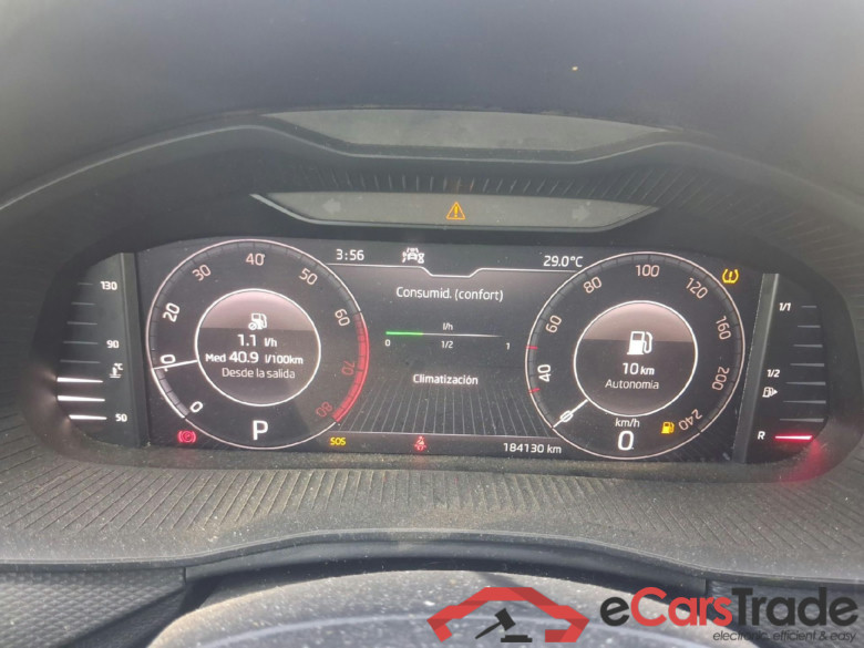 SKODA Kamiq 1.0 TSI 81kW (110CV) DSG Ambition (CX) #4