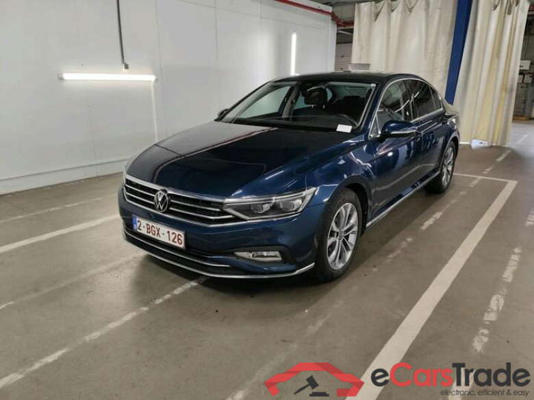 Volkswagen Passat Passat 1.5 TSI Elegance Business DSG 110kW/150pk  4D/P Auto-7 #1