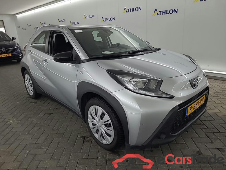 TOYOTA Aygo X 1.0 VVT-I MT play 5D 53kW #2