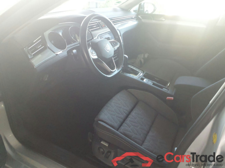 Volkswagen Passat  #5