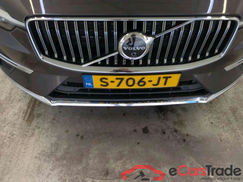 VOLVO XC60 2.0 T6 AWD + Bright #4