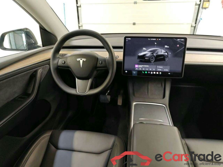 Tesla Model Y Long Range AWD 75kWh #3