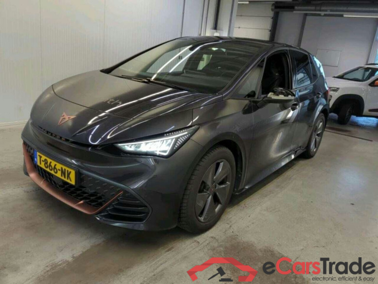 CUPRA Born Essential 62 kWh #1