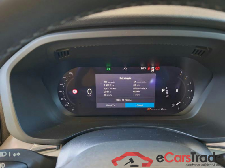 VOLVO XC60 / 2021 / 5P / SUV B4 D AWD AUTOMATICO ESSENTIAL #4
