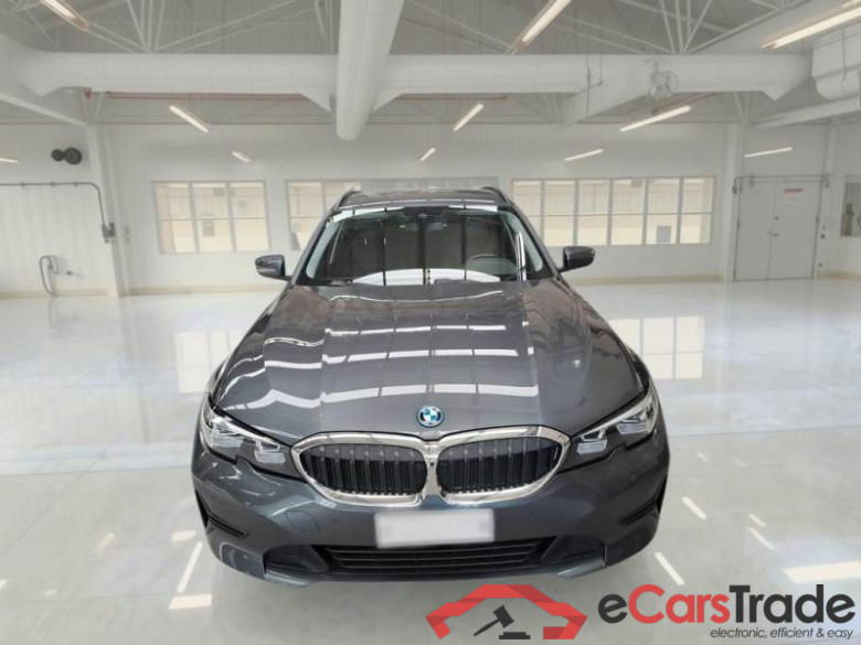BMW SERIE 3 / 2018 / 5P / STATION WAGON 330E XDRIVE BUSINESS ADVAN. TOURING AUTO #6