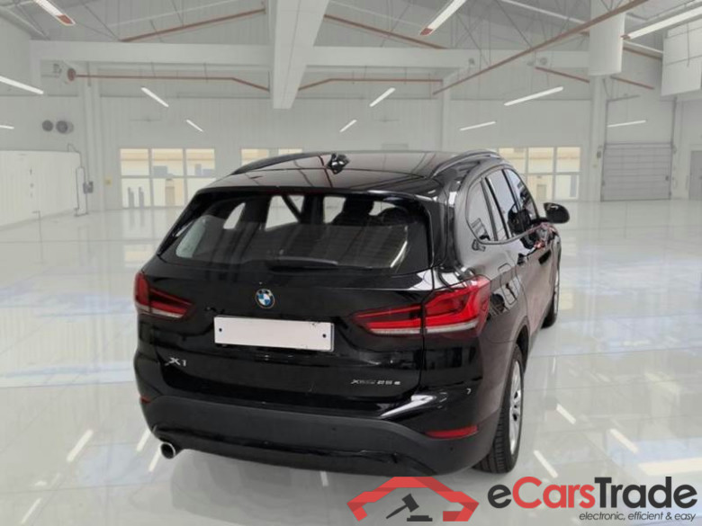 BMW X1 / 2019 / 5P / SUV XDRIVE 25E BUSINESS ADVANTAGE AUTOMATICO #2