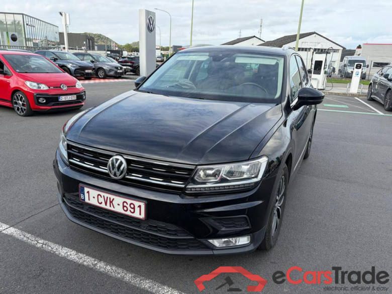 VOLKSWAGEN Tiguan Tiguan Comfortline 2.0 TDI SCR BMT 85 kW (115 ch) 6 vitesses manuel #1