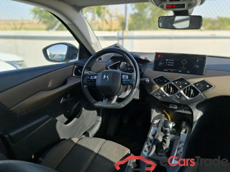 DS DS 3 Crossback / 2018 / 5P / todoterreno PureTech 73 kW Manual SO CHIC (AC) #3