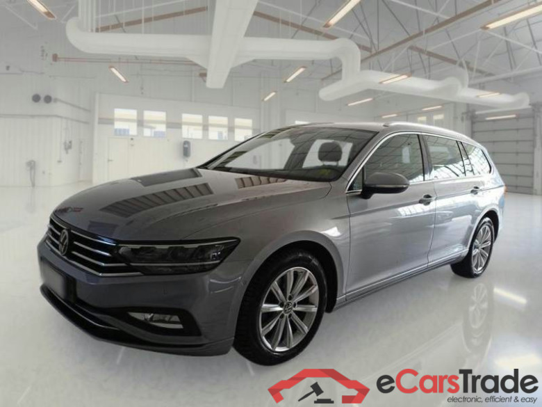 VOLKSWAGEN PASSAT / 2019 / 5P / STATION WAGON VAR. 2.0TDI SCR EVO 110KW BUSINESS DSG