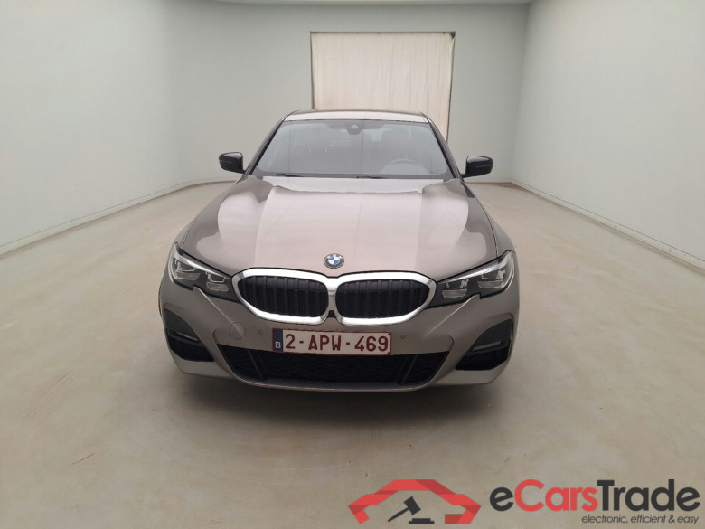 BMW, 3-serie '18, 330d 210kw Aut. ///M-Sportkit (total options: 11.842,95 Ex.Vat) #1