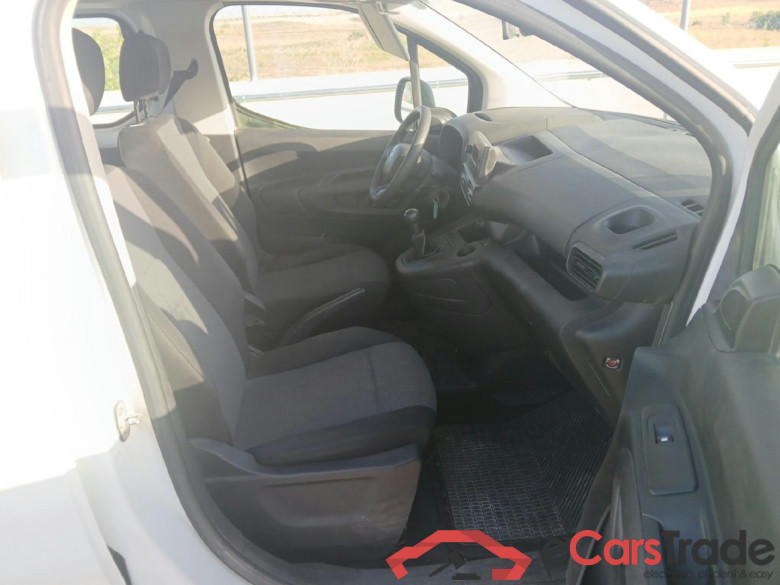 CITROEN Berlingo / 2018 / 4P / combi Talla M BlueHDi 100 LIVE (AC) #6