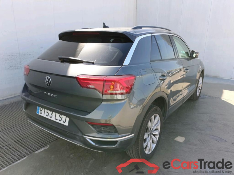 VOLKSWAGEN T-Roc / 2017 / 5P / todoterreno Advance 2.0 TDI 110kW (150CV) DSG (AC2) #2