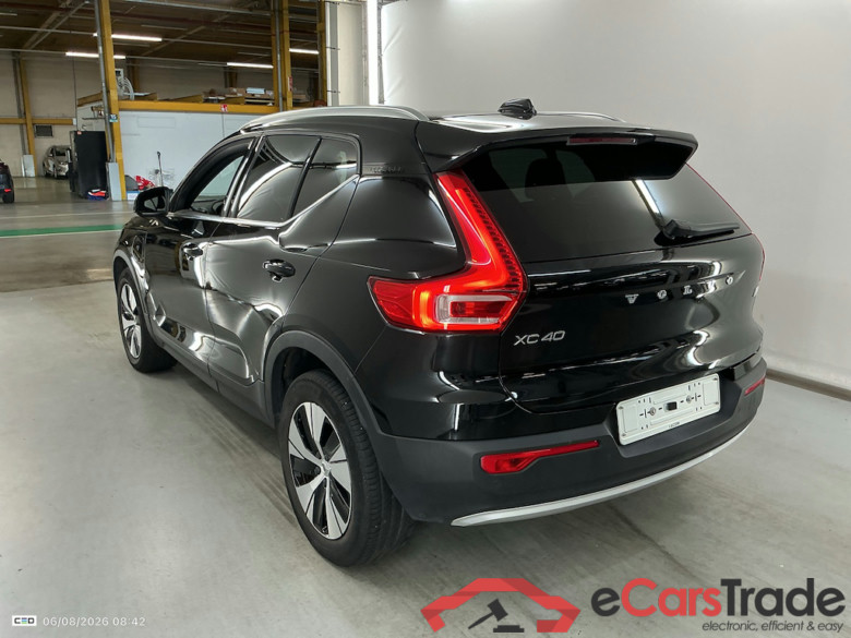 VOLVO XC40 1.5 T4 PHEV INSCRIPTION EXPR. DCT #3