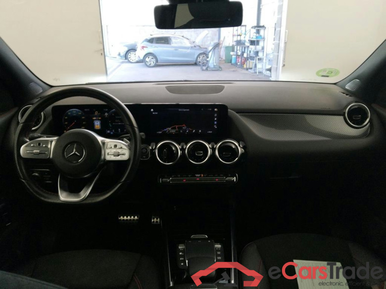 MERCEDES-BENZ GLA / 2020 / 5P / todoterreno GLA 180 #3