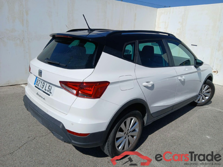 SEAT Arona / 2017 / 5P / todoterreno 1.0 TSI 81kW (110CV) Style Plus (AC) #2