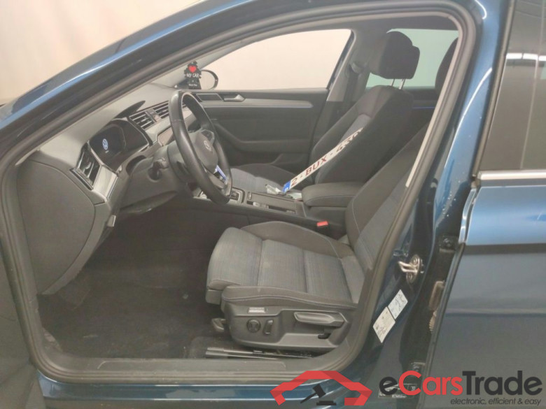 Volkswagen Passat Variant 1.4 TSI DSG6 GTE Business 5d #3
