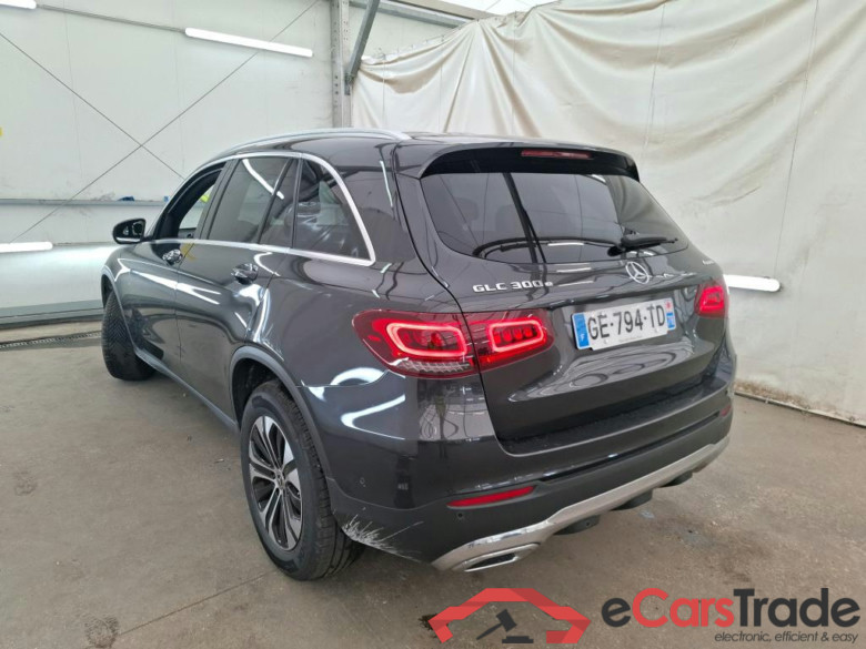 MERCEDES-BENZ GLC / 2019 / 5P / SUV 2.0 GLC 300 E BUSINESS LINE 4MATIC #3