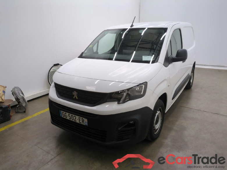 PEUGEOT Partner / 2018 / 4P / Fourgonnette BHDI 100 S&S STANDARD 650KG PREMIUM #1