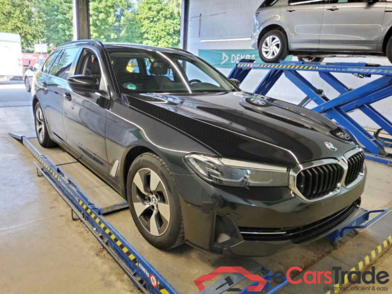 BMW 5 Touring (G31)(2017->) DE - Kb5 520 d Mild-Hybrid EU6d, xDrive, (Facelift) 2020 - 2024 #2