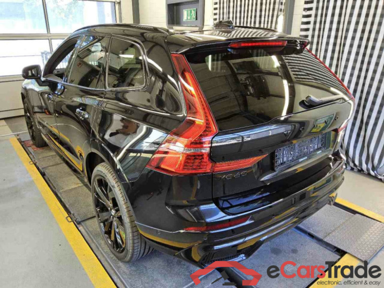 Volvo XC60 (03.2017->) DE - SUV5 B5 (Benzin) AWD EU6d, Plus Black Edition Mild-Hybrid, (Facelift) 2023 #4