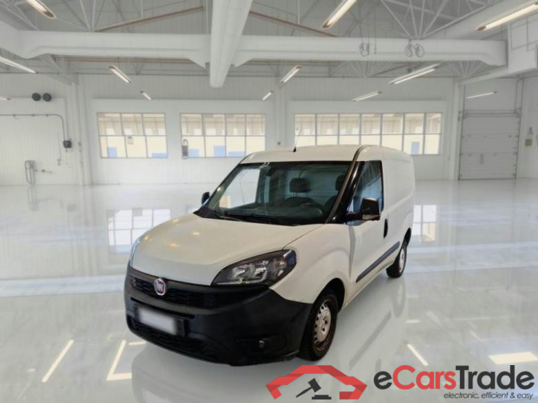 FIAT DOBLÒ CARGO / 2014 / 4P / VETT. FURGONATA CH1 LOUNGE 1.6 MJET 105CV E6D SeS #1