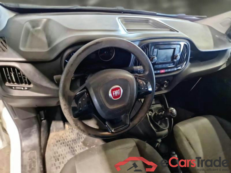 FIAT DOBLÒ CARGO / 2014 / 4P / VETT. FURGONATA CH1 LOUNGE 1.6 MJET 105CV E6D SeS #3