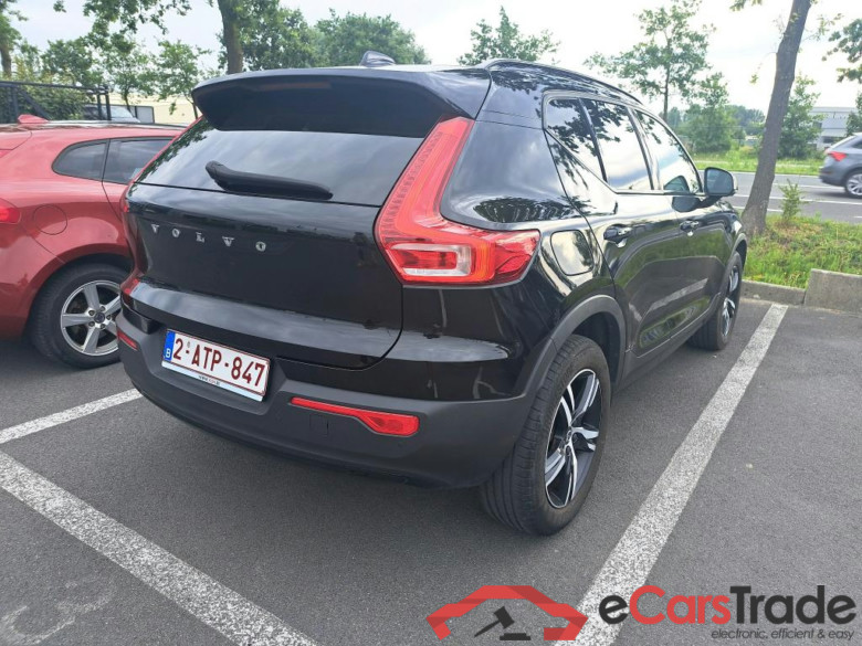 VOLVO XC40 1.5 T3 GEARTRONIC R-DESIGN #4