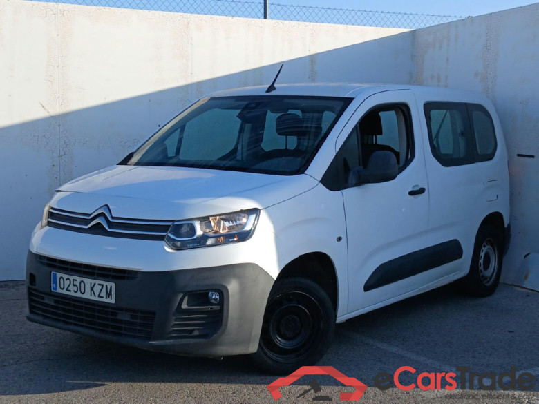 CITROEN Berlingo / 2018 / 4P / combi Talla M BlueHDi 100 LIVE (AC)