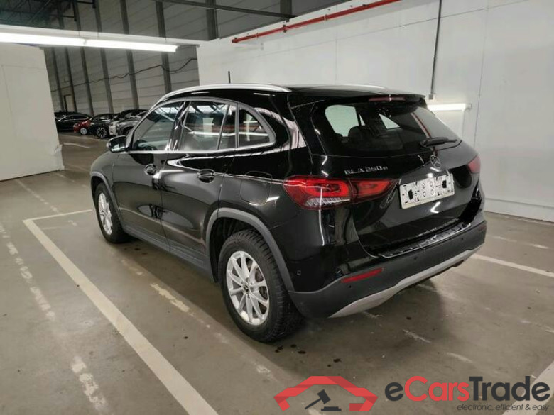 Mercedes GLA GLA GLA 250e Business Line (PHEV) 160kW/218pk  5D/P Auto-8 #3