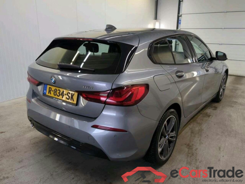 BMW 1-serie 118i Bns Edition #2