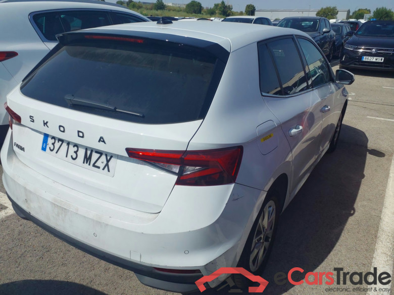 SKODA Fabia 1.0 TSI 85kW (115CV) DSG 7 vel. AutomÃ¡tico Selection(çWinterpack) #2