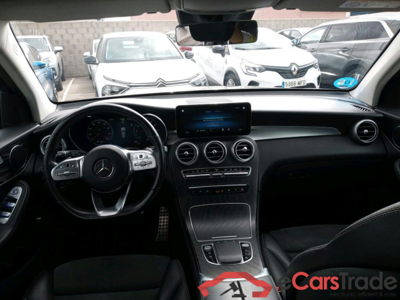 MERCEDES-BENZ Clase GLC / 2019 / 5P / todoterreno GLC 300 de 4MATIC #3
