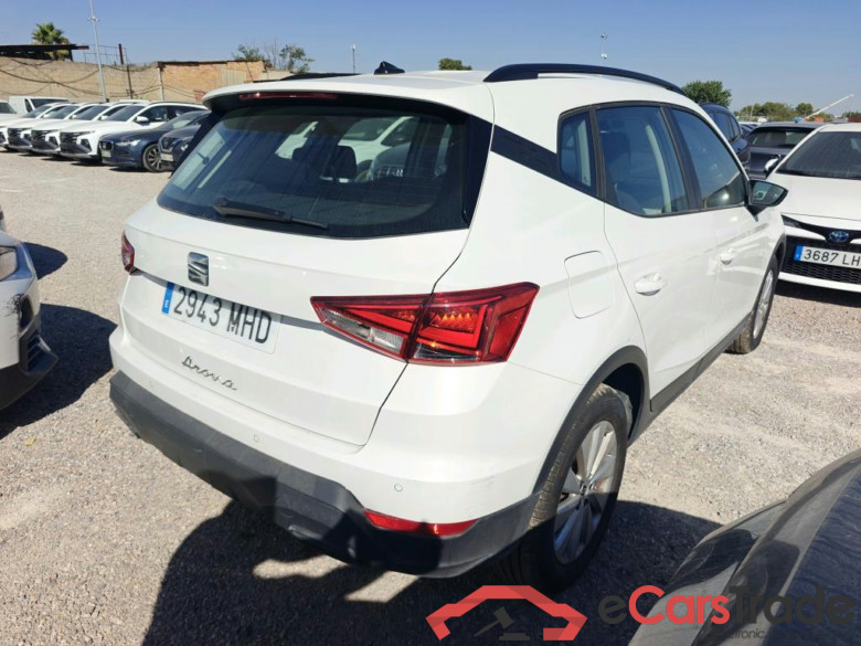 SEAT Arona / 2021 / 5P / todoterreno 1.0 TSI 81kW (110CV) Style XL(SP) #2