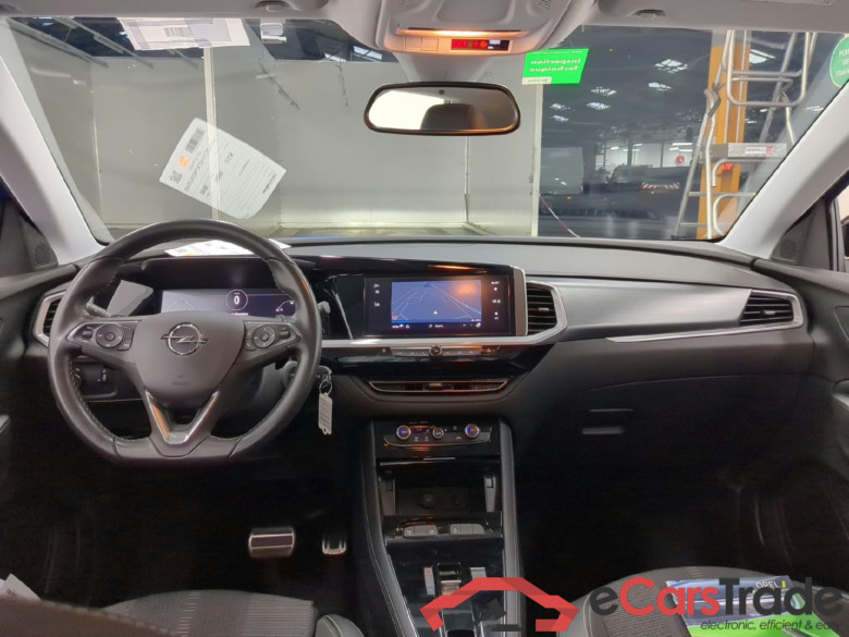 Grandland X Business Elegance 1.5 130CV BVA8 6E #5