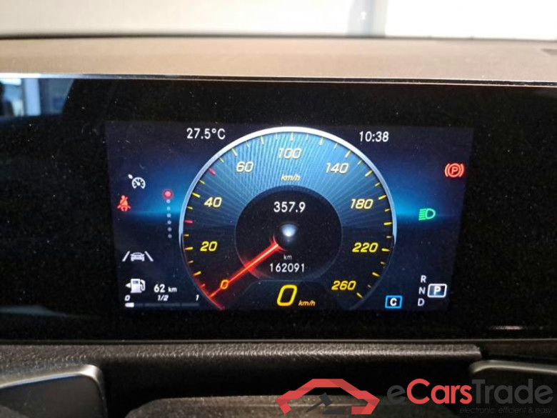 MERCEDES-BENZ GLB / 2019 / 5P / SUV GLB 200 D AUTOMATIC 4MATIC BUSINESS EXTR #4