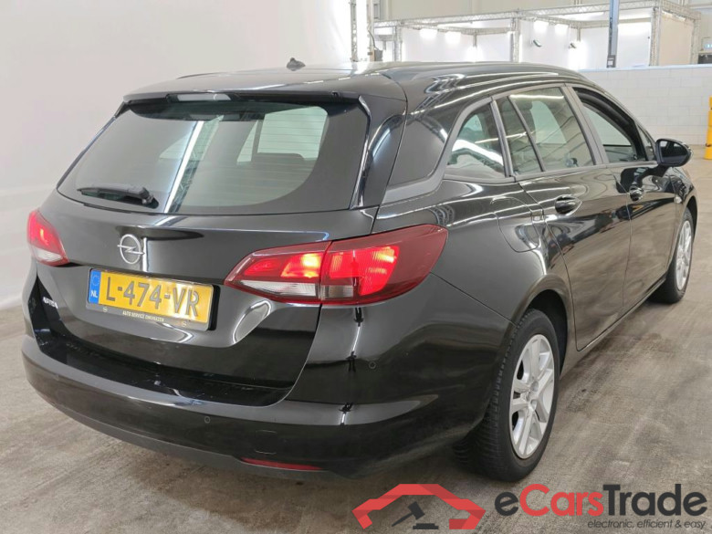 Opel Astra Sports Tourer 1.2 turbo 81kW Edition 5d #2