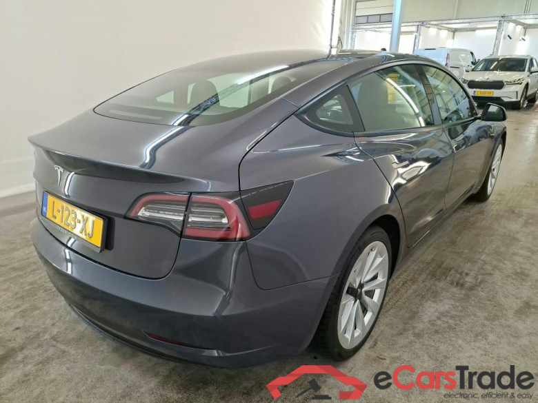 Tesla Model 3 Standard Range Plus RWD 4d #2