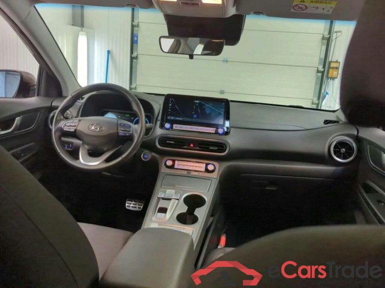 HYUNDAI Kona EV Comfort 64 kWh #3