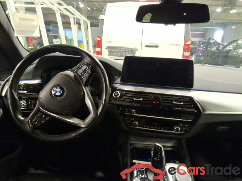 BMW 5 SERIES TOURING 2.0 520E TOURING AUTO #6