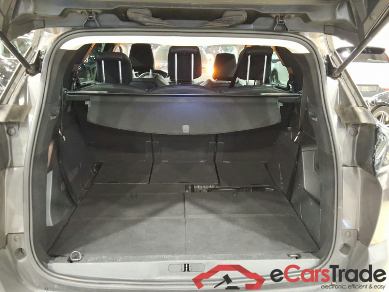 PEUGEOT 5008 1.2 PURETECH 130 AUTO ALLURE PACK #3