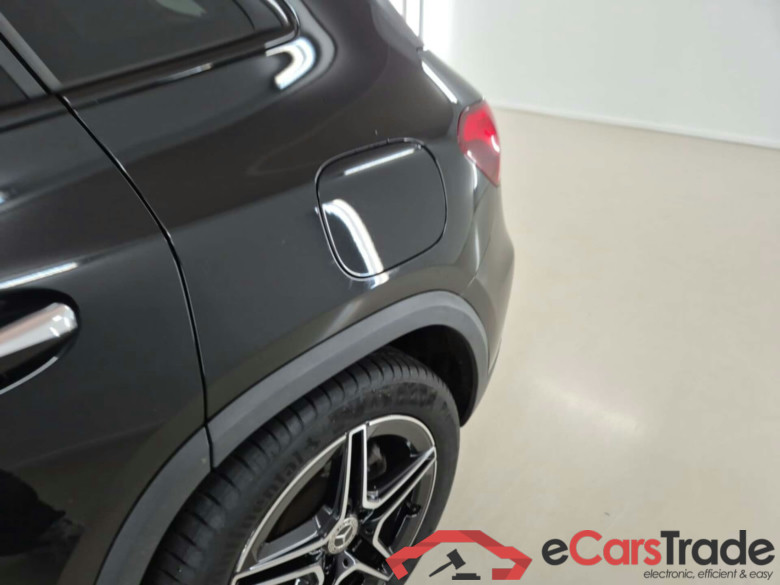 MERCEDES-BENZ GLA 200D AMG-LINE AUT. #5