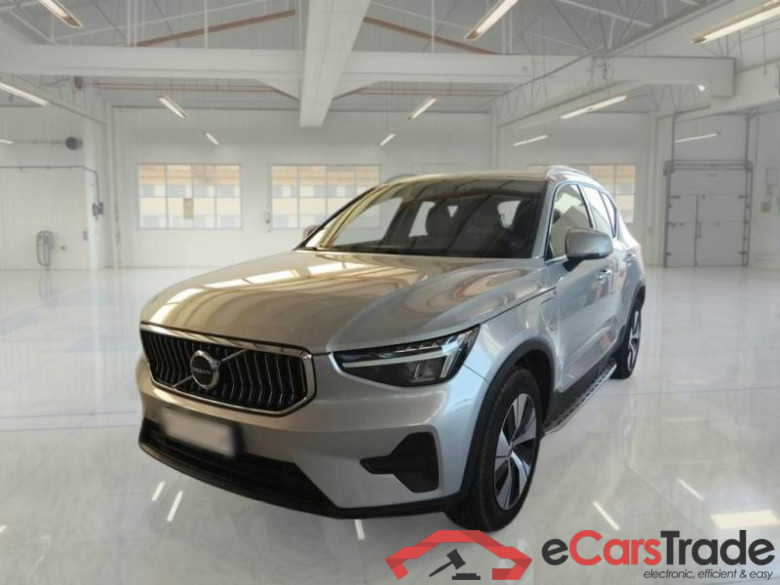 VOLVO XC40 / 2021 / 5P / Fuoristrada T4 Recharge Plug-in auto Core N1